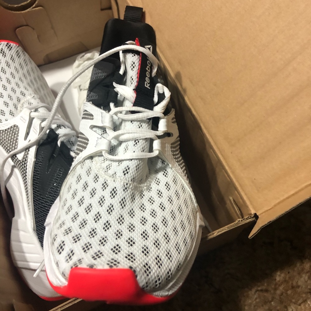 6.5 Reebok Flexagon